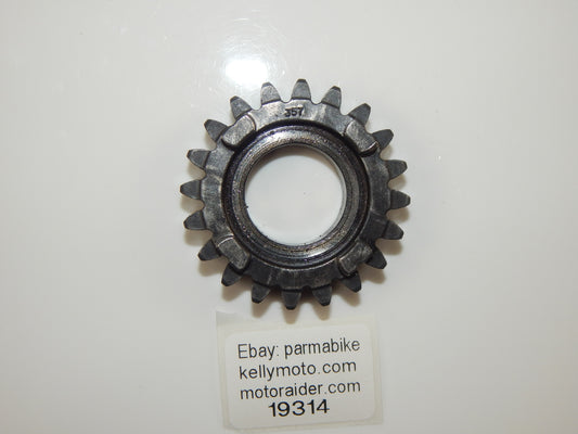HUSQVARNA '85 XC125/250/500 CR500 WRX250/400 TRANSMISSION GEAR 357 20T 161235701 - MotoRaider