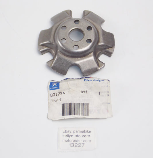 OEM PEUGEOT SCOOTER MOTOR VARIATOR RAMP PLATE # 801734 - MotoRaider