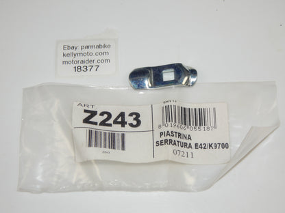 GIVI TOP CASE LUGGAGE LOCK PLATE Z243 MOTORCYCLE SCOOTER VINTAGE E42-K9700 - MotoRaider