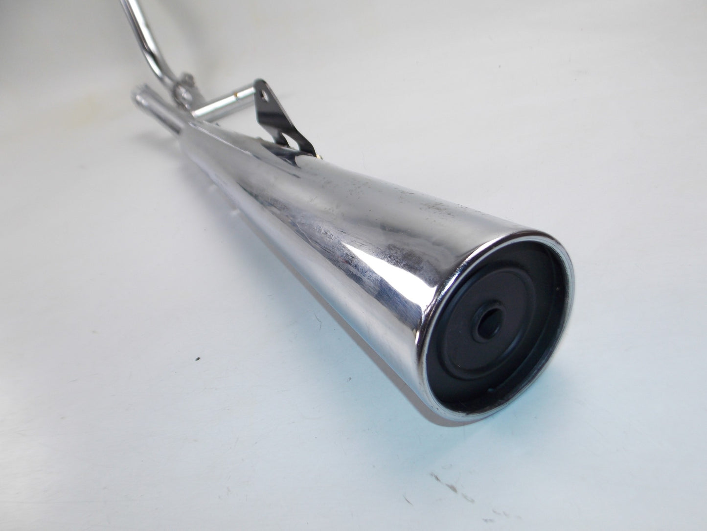 OEM SUZUKI EXHAUST MUFFLER PIPE CHROME PART # 14302-33212 - MotoRaider