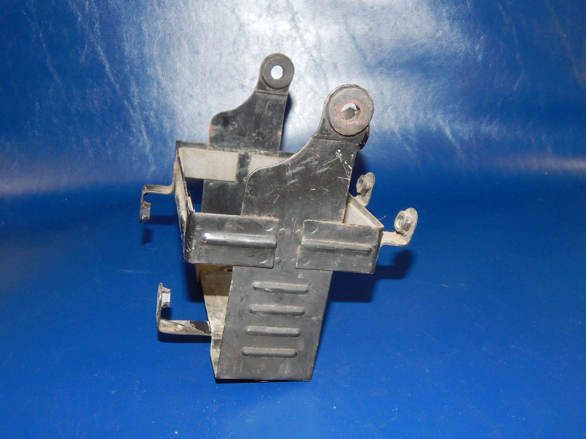 1993 SUZUKI BANDIT GSF 400 BATTERY BOX TRAY HOLDER VINTAGE JAPAN - MotoRaider
