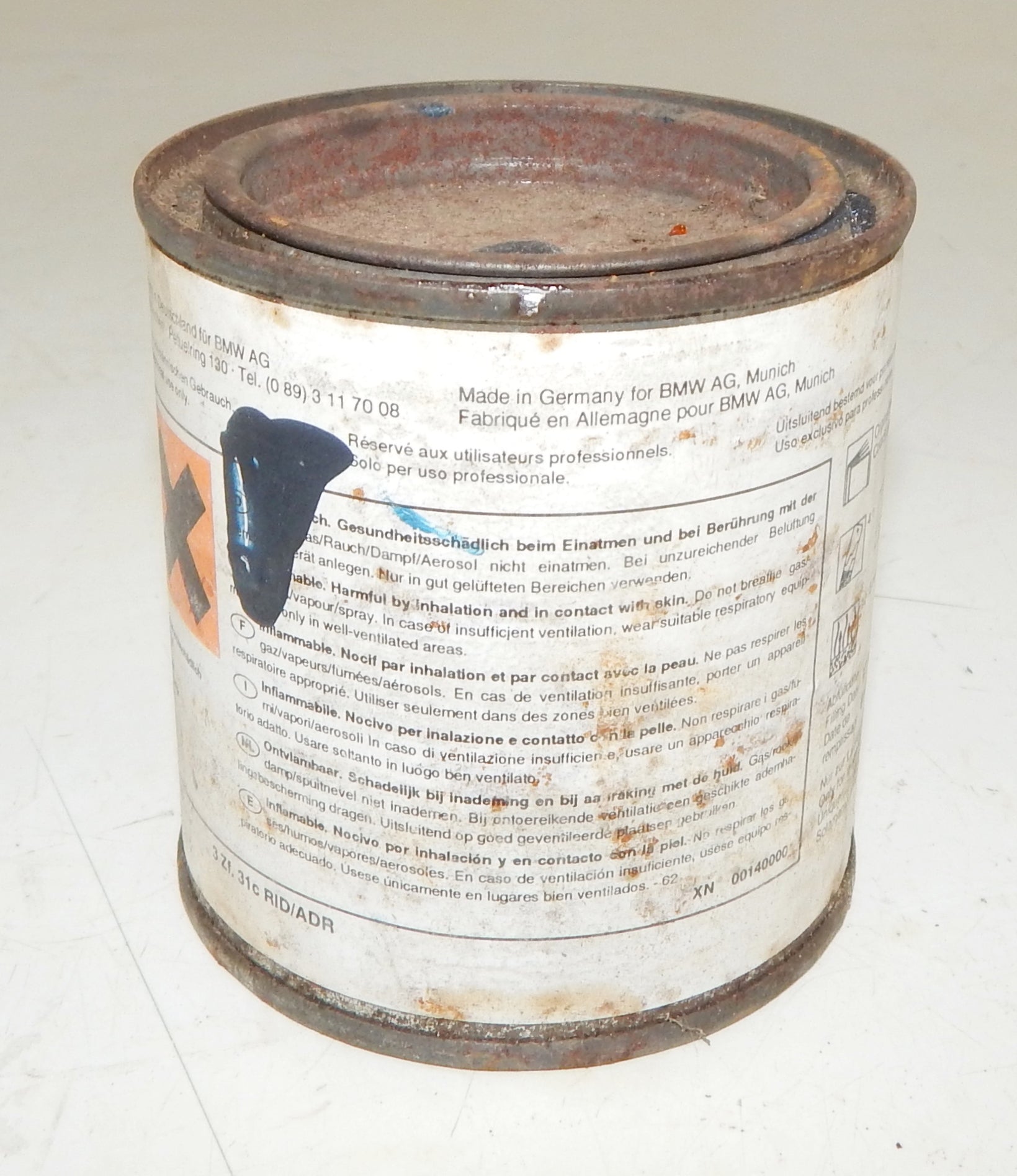 OEM BMW PAINT CAN 250ml BASECOAT METALLIC BMW 373 MET DOLPHINBLUE (Delphinblau) - MotoRaider