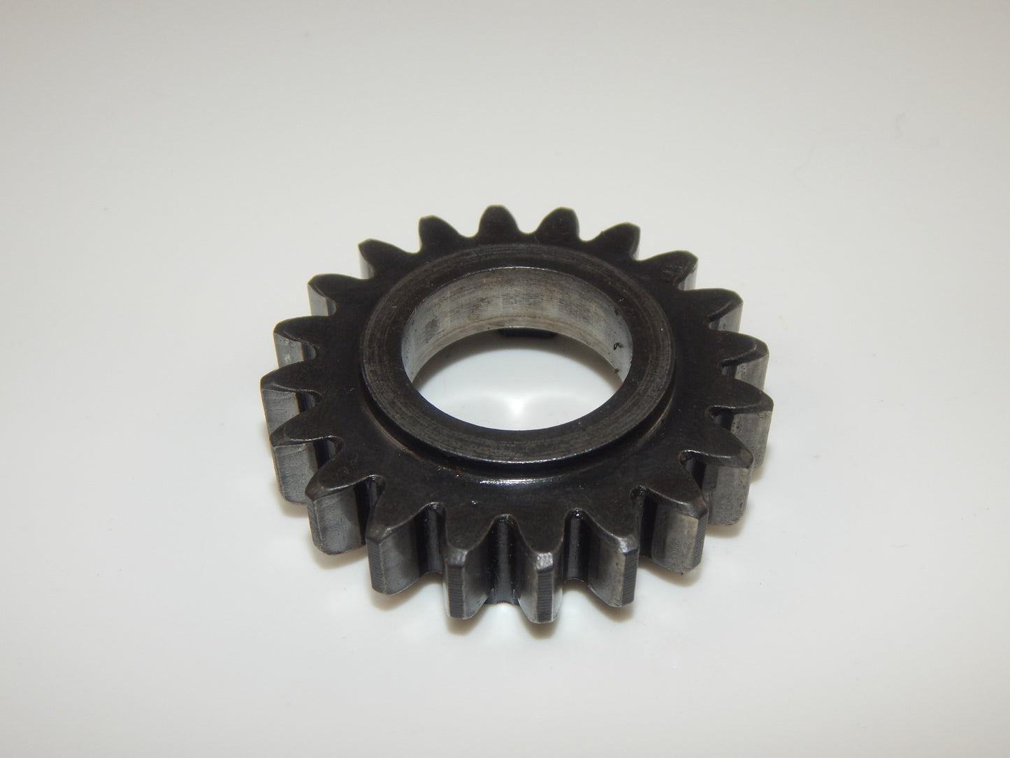 HUSQVARNA '85 XC125/250/500 CR500 WRX250/400 TRANSMISSION GEAR 357 20T 161235701 - MotoRaider