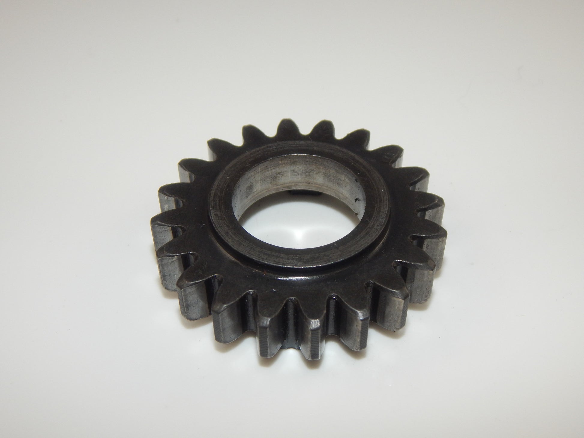 HUSQVARNA '85 XC125/250/500 CR500 WRX250/400 TRANSMISSION GEAR 357 20T 161235701 - MotoRaider