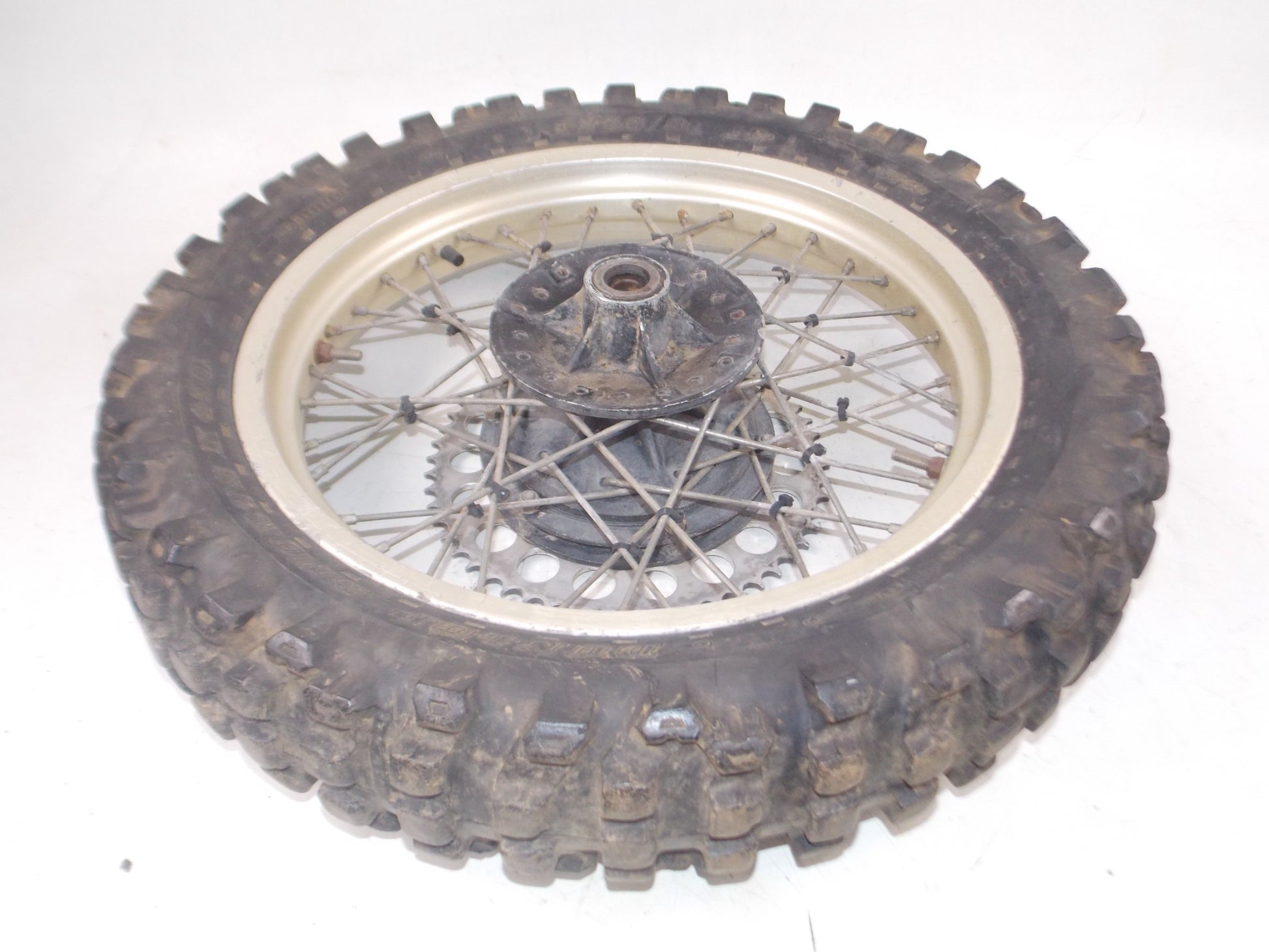 1980's HUSQVARNA REAR HUB WHEEL SPROCKET TIRE NORDISC GOLD 2.50 x 18" 151682701 - MotoRaider