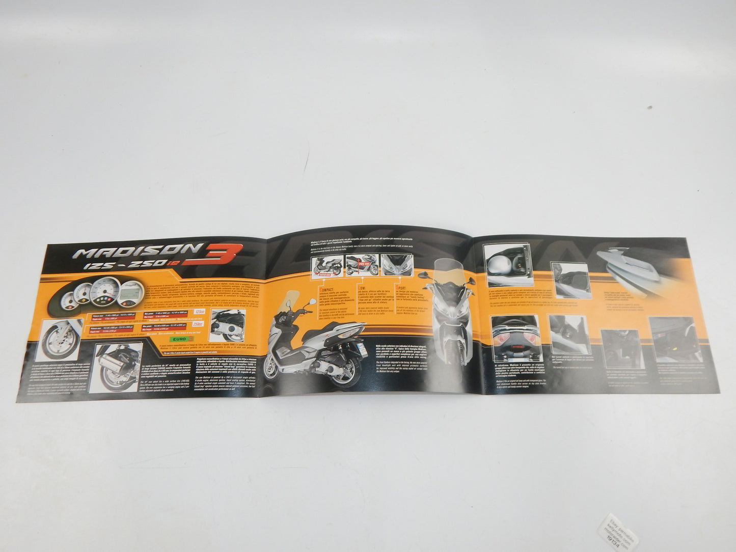 8 MALAGUTI DEALER BROCHURE 1990-2000's SCOOTER FANTOM CENTRO GRIZZLY BLOG ITALY - MotoRaider