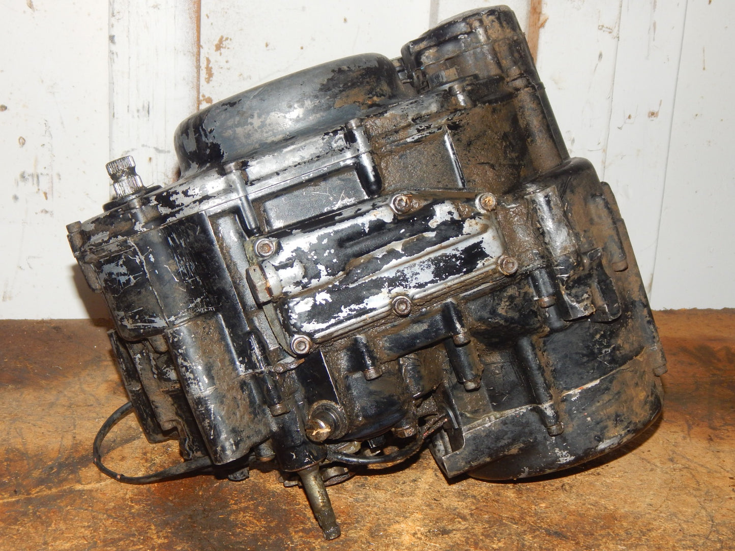1976 YAMAHA TT500 ENGINE MOTOR 583-001107 CYLINDER CRANKCASE TRANSMISSION HEAD - MotoRaider