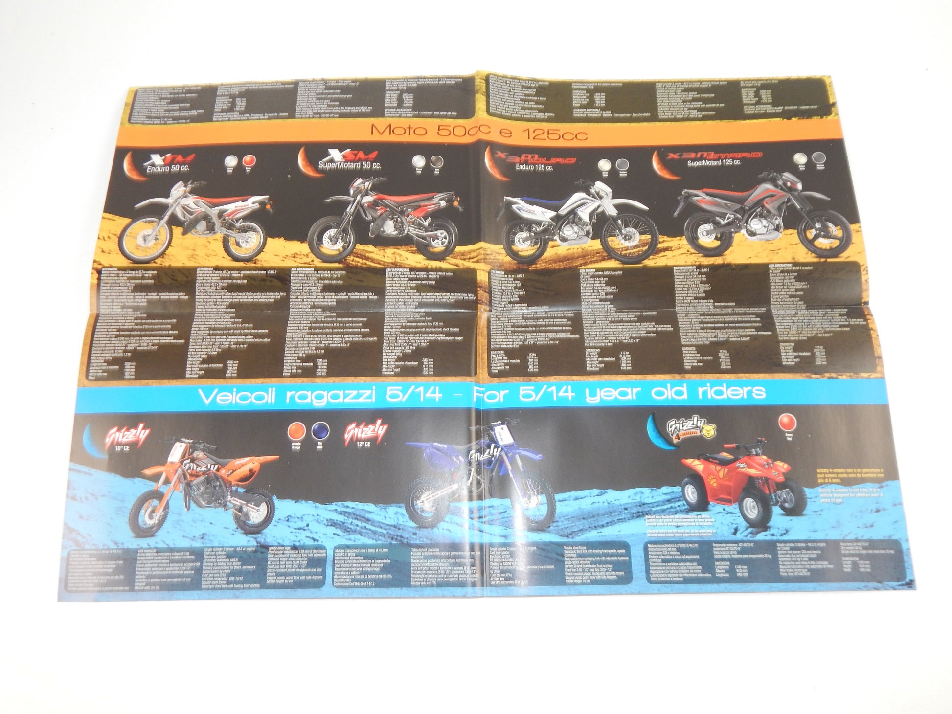 8 MALAGUTI DEALER BROCHURE 1990-2000's SCOOTER FANTOM CENTRO GRIZZLY BLOG ITALY - MotoRaider