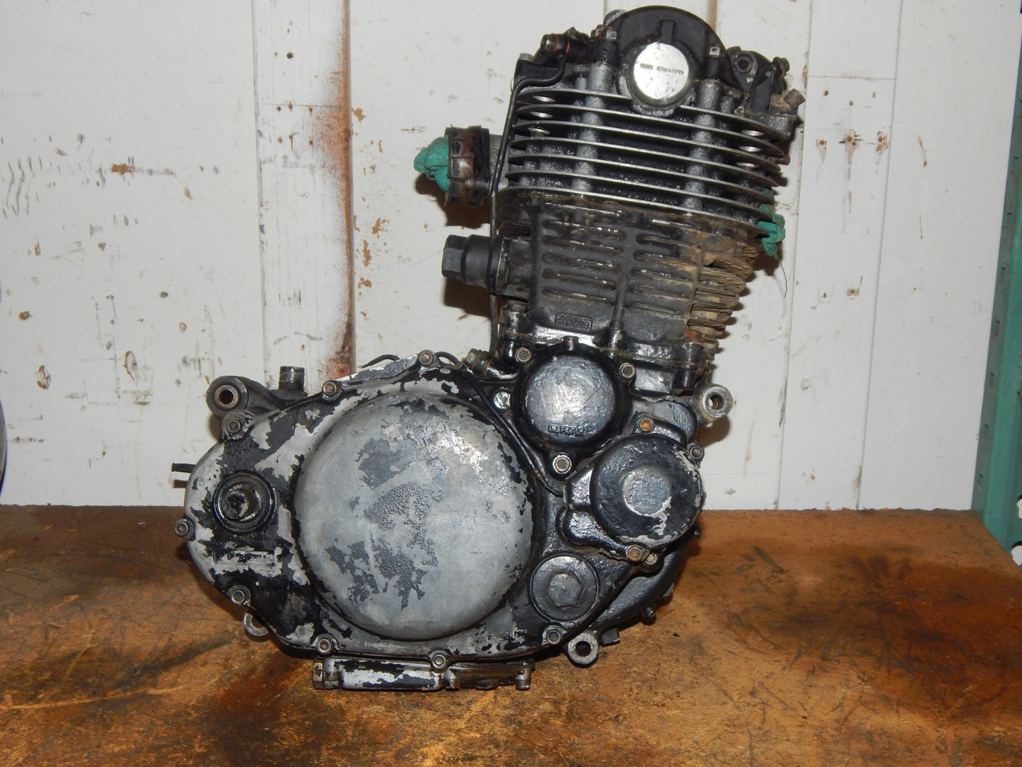 1976 YAMAHA TT500 ENGINE MOTOR 583-001107 CYLINDER CRANKCASE TRANSMISSION HEAD - MotoRaider