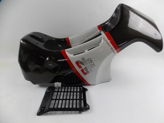 NOS OEM CAGIVA 1986 ALETTA ORO S2 125 WHITE/BLACK FRONT FAIRING COWLIN 800052303 - MotoRaider