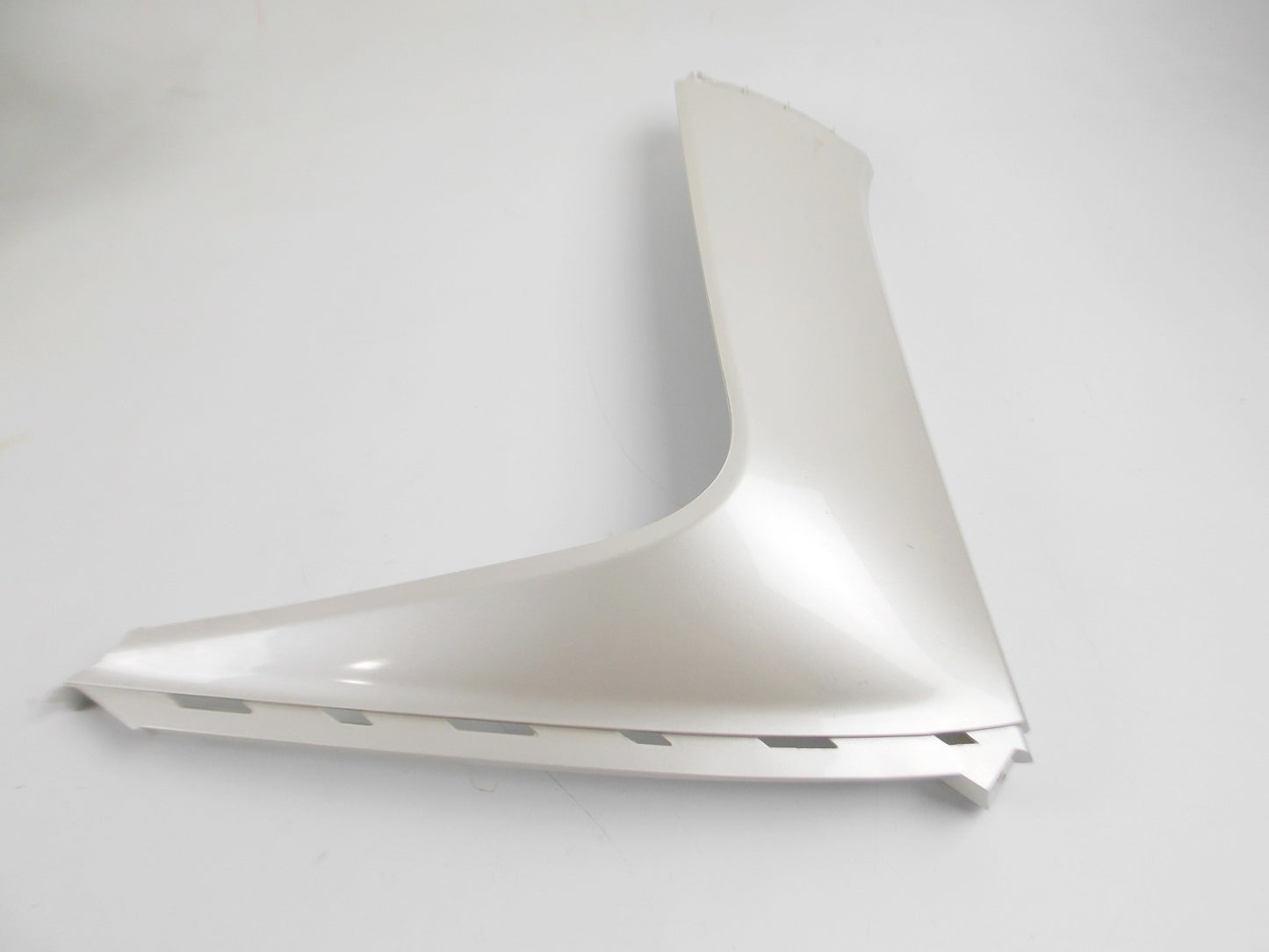 OEM PEUGEOT 2015 SAT 2 400MX FRONT LEFT LOWER FARING COVER 780807 | 1178080700 - MotoRaider