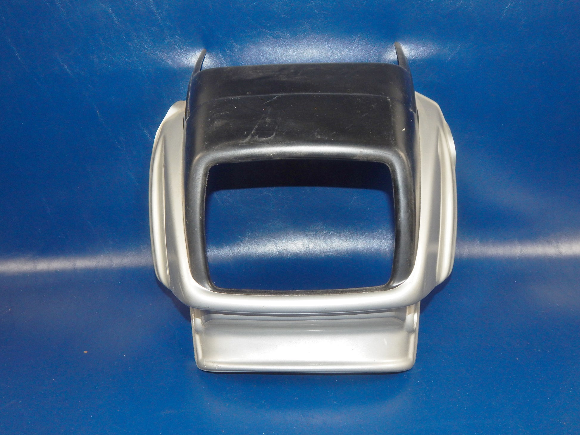 1980's MOTORCYCLE UPPER FAIRING COWLING SILVER BLACK CAGIVA SUZUKI MORINI YAMAHA - MotoRaider