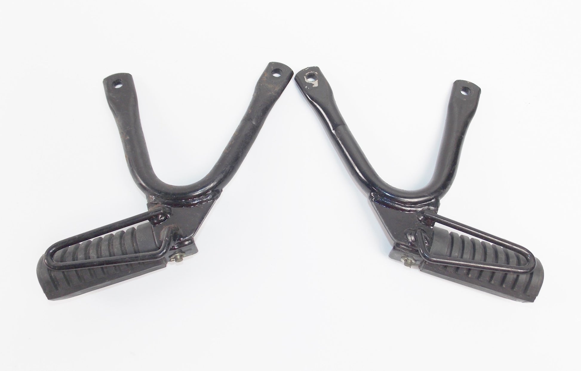 1986 CAGIVA ELEFANTRE 125 PASSENGER FOOTREST+MOUNT RH/LH 41452/41453/41461/41462 - MotoRaider