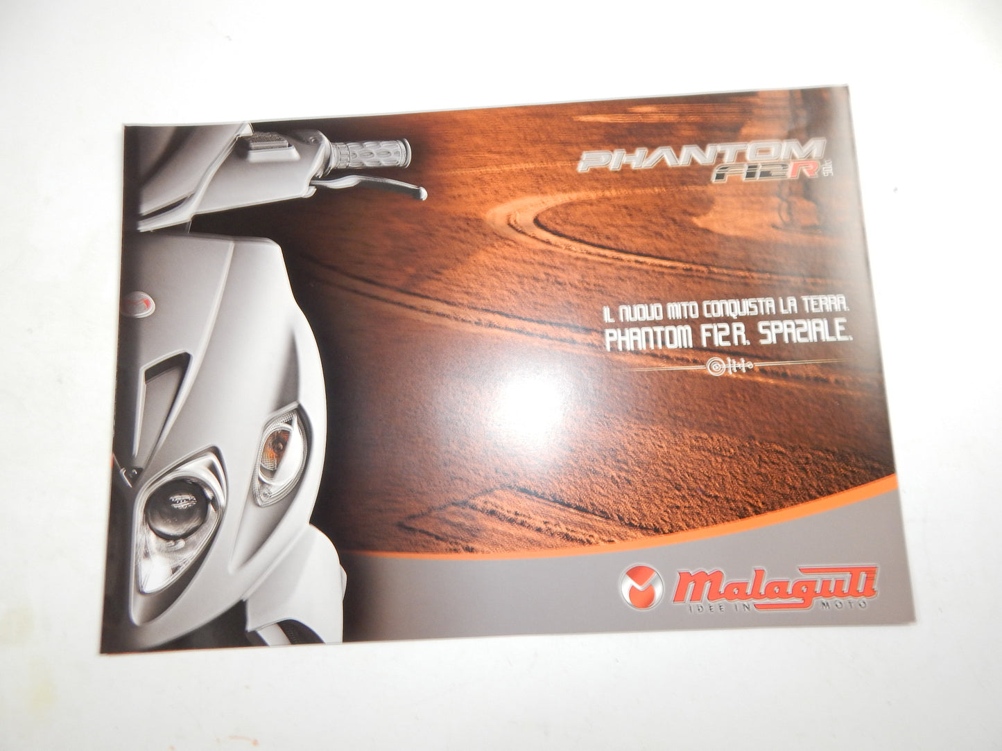 8 MALAGUTI DEALER BROCHURE 1990-2000's SCOOTER FANTOM CENTRO GRIZZLY BLOG ITALY - MotoRaider
