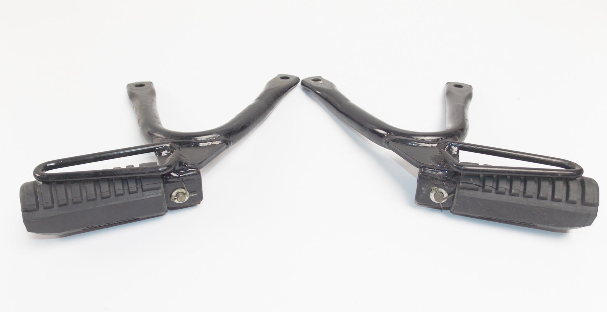 1986 CAGIVA ELEFANTRE 125 PASSENGER FOOTREST+MOUNT RH/LH 41452/41453/41461/41462 - MotoRaider
