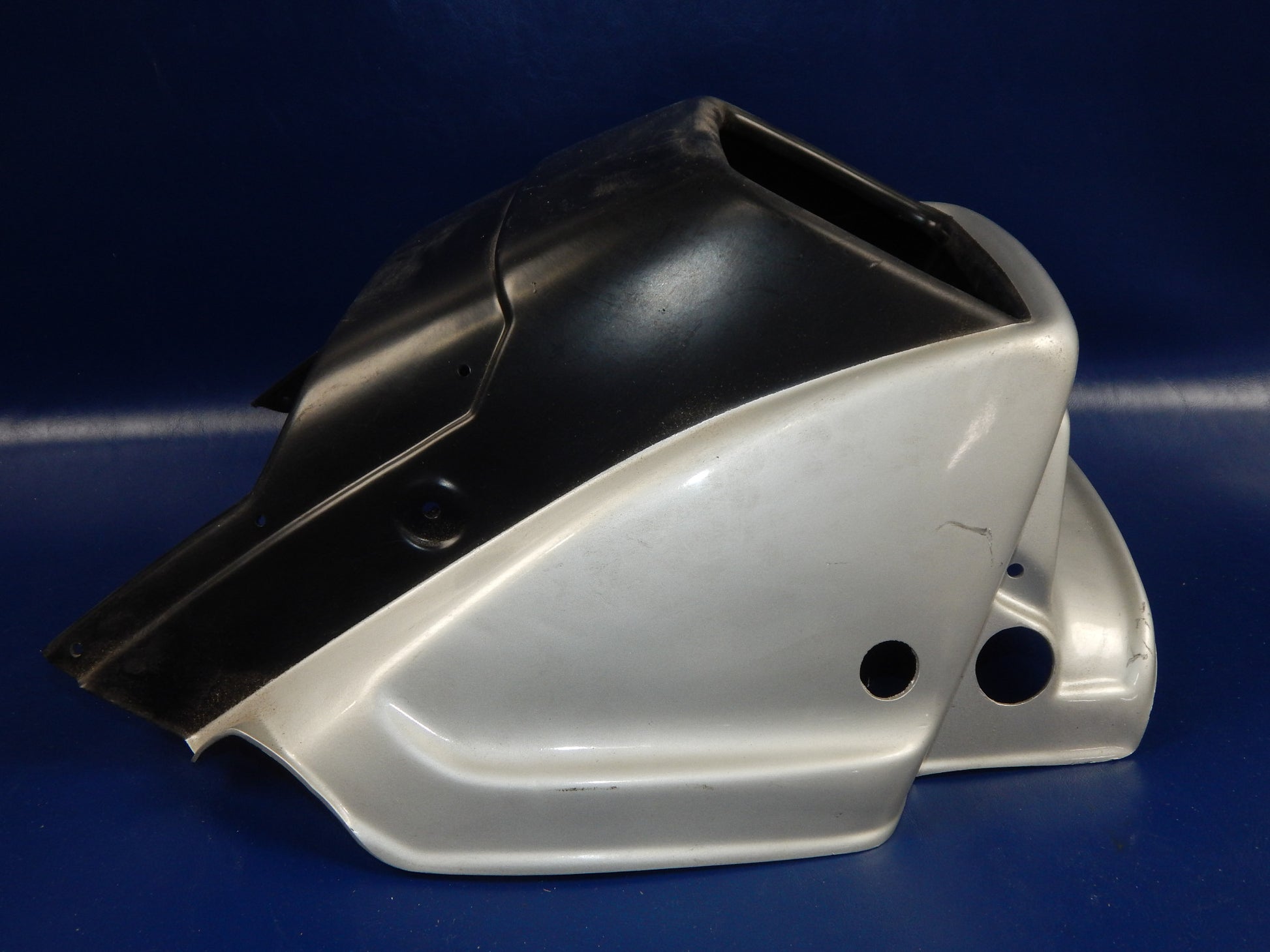 1980's MOTORCYCLE UPPER FAIRING COWLING SILVER BLACK CAGIVA SUZUKI MORINI YAMAHA - MotoRaider