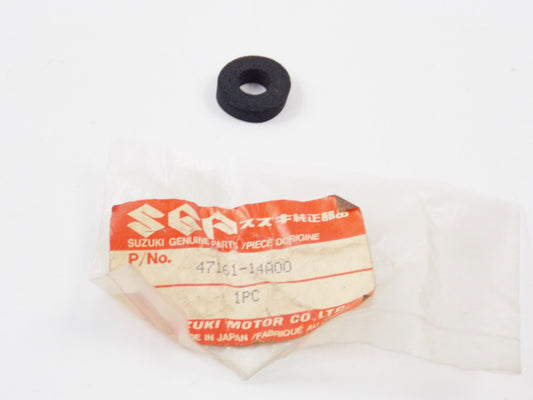 NOS OEM SUZUKI COVER BOSS CUSHION 1985-1988 DR125 | 1986-1991 DR200 47161-14A00 - MotoRaider