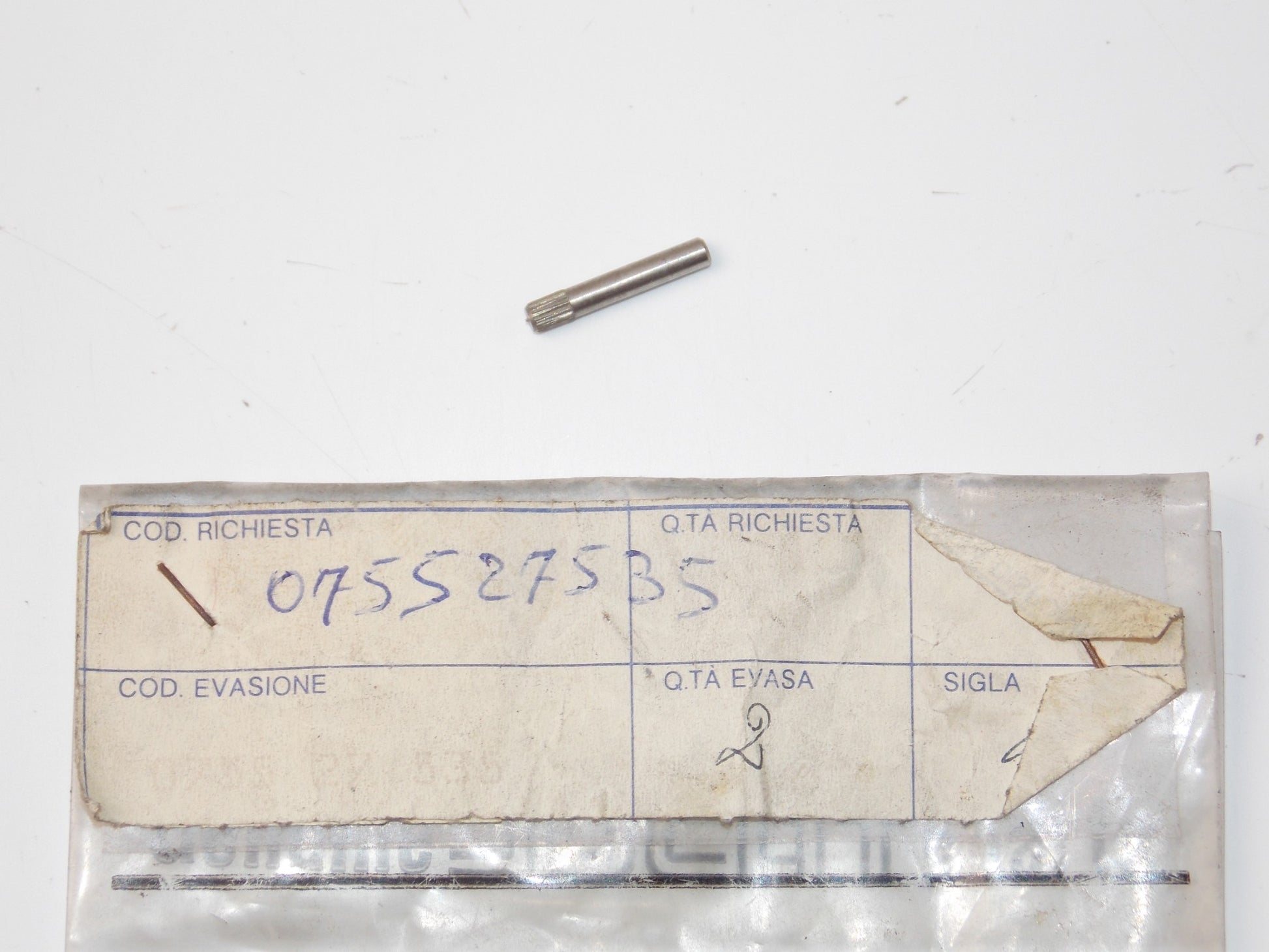 NOS OEM DUCATI 350-500 TWIN SPORT/500-600 SL PANTAH PUMP ARM PIN 075527535 - MotoRaider