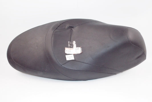 NOS OEM MALAGUTI SCOOTER CENTRO 125 SEAT SADDLE BLACK LOWERED 106.116.03 - MotoRaider