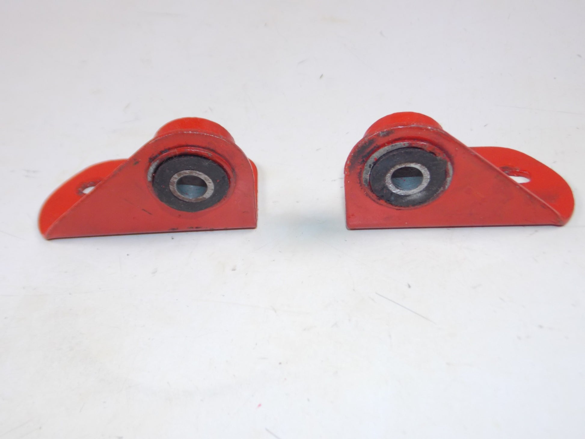 1980 BETA CR 250 500 FUEL GAS TANK MOUNT BRACKETS RED VINTAGE MOTOCROSS ENDURO - MotoRaider