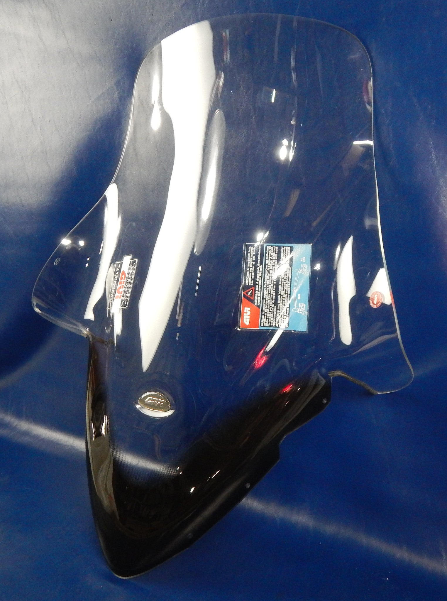 GIVI D128ST CLEAR WINDSHIELD SCREEN DEFLECTOR PROTECTOR 2001 YAMAHA T-MAX 500 - MotoRaider