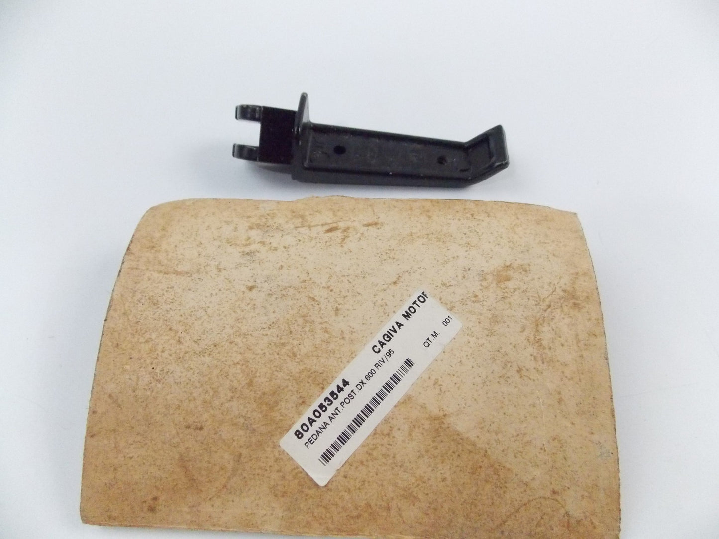NOS OEM CAGIVA RIVER 1995-600 1999-500 FRAME RIGHT FRONT FOOT REST PEG 80A053544 - MotoRaider