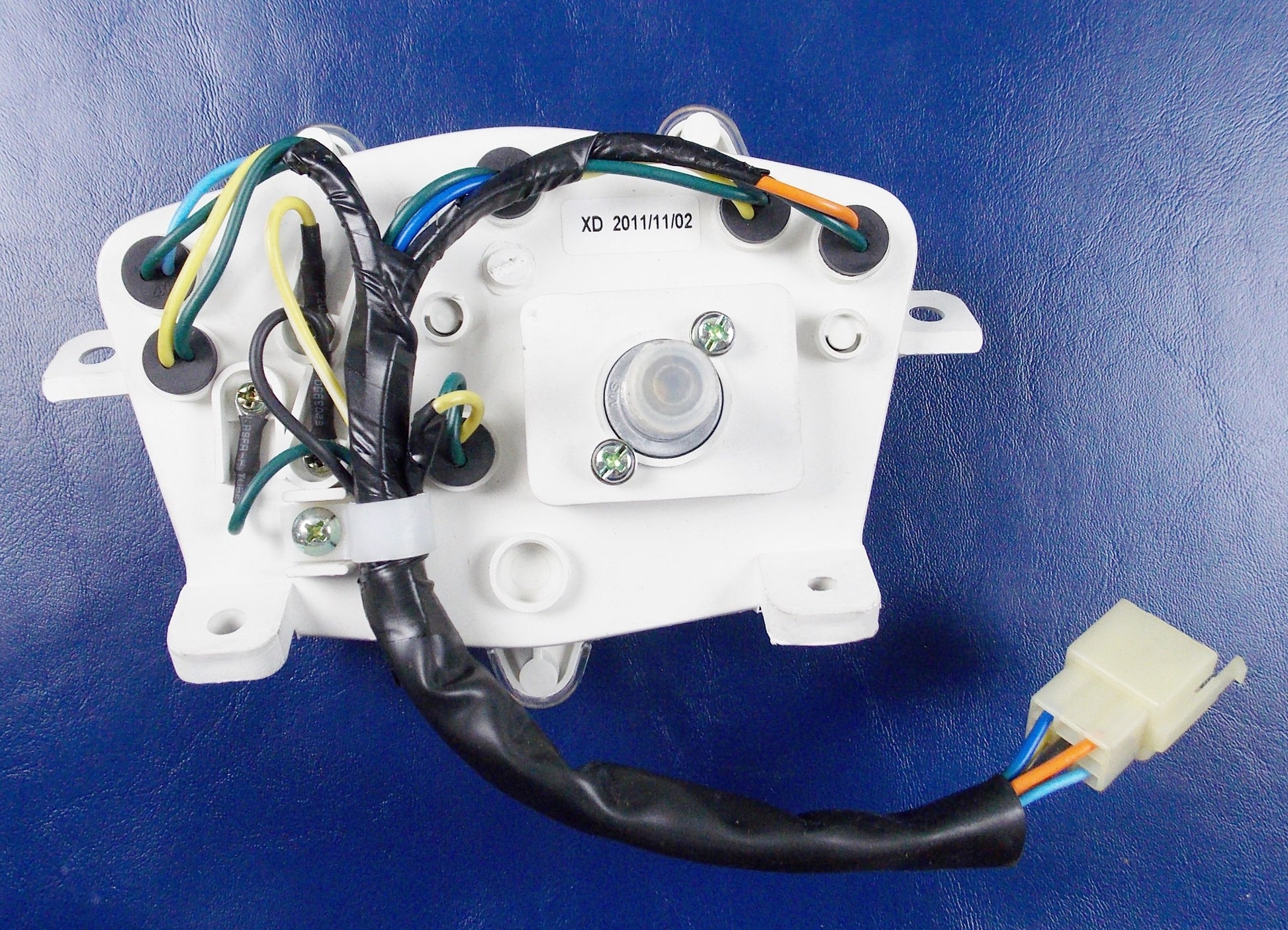 OEM PEUGEOT KISBEE XD 2011/11/02 DASH SPEEDOMETER Km/h GAS INDICATOR INSTRUMENT - MotoRaider