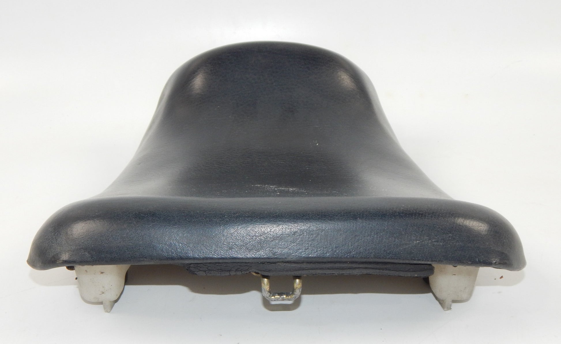 1995 YAMAHA FZR600G FOAM SADDLE SEAT BLACK SYNTHETIC LEATHER VINTAGE JAPAN - MotoRaider