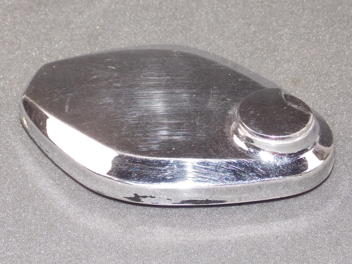 1970's KAWASAKI KZ 500 FUEL GAS PETROL RESERVOIR TANK CAP LID CHROME - MotoRaider