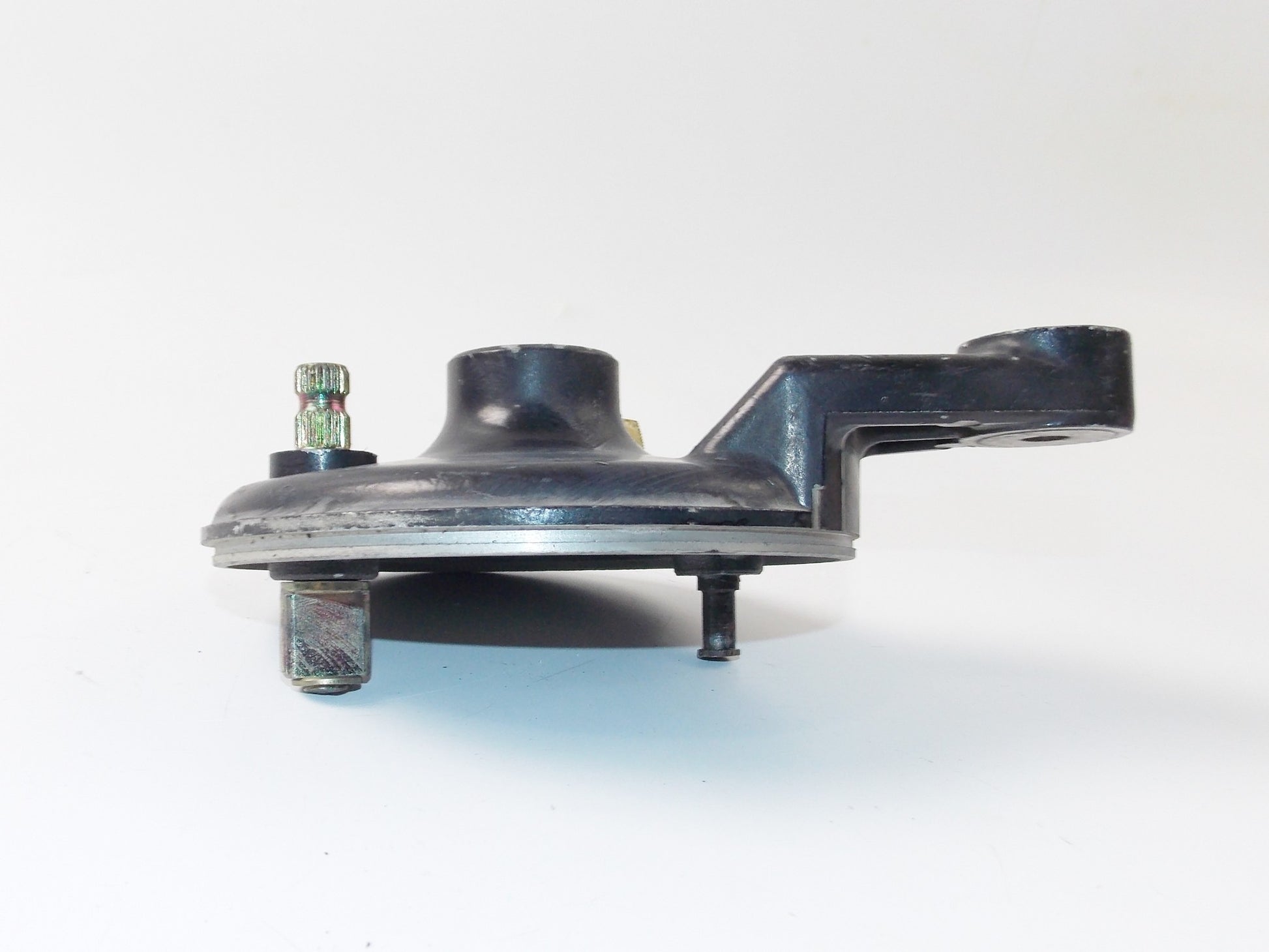 OEM CAGIVA 1985 ALETTA ROSSA ELEFANT 125 REAR WHEEL BRAKE PLATE 800042378 - MotoRaider