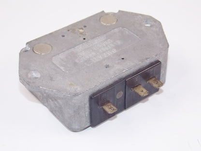 OEM DUCATI VOLTAGE REGULATOR 6 Volt ELETTROTECNICA BREVETTATO - MotoRaider