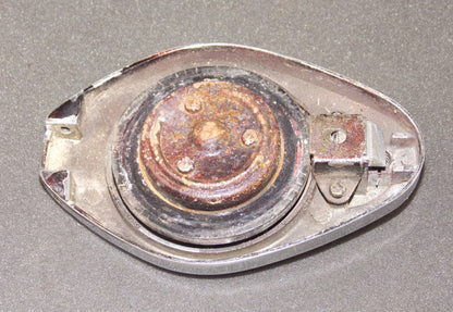 1970's KAWASAKI KZ 500 FUEL GAS PETROL RESERVOIR TANK CAP LID CHROME - MotoRaider