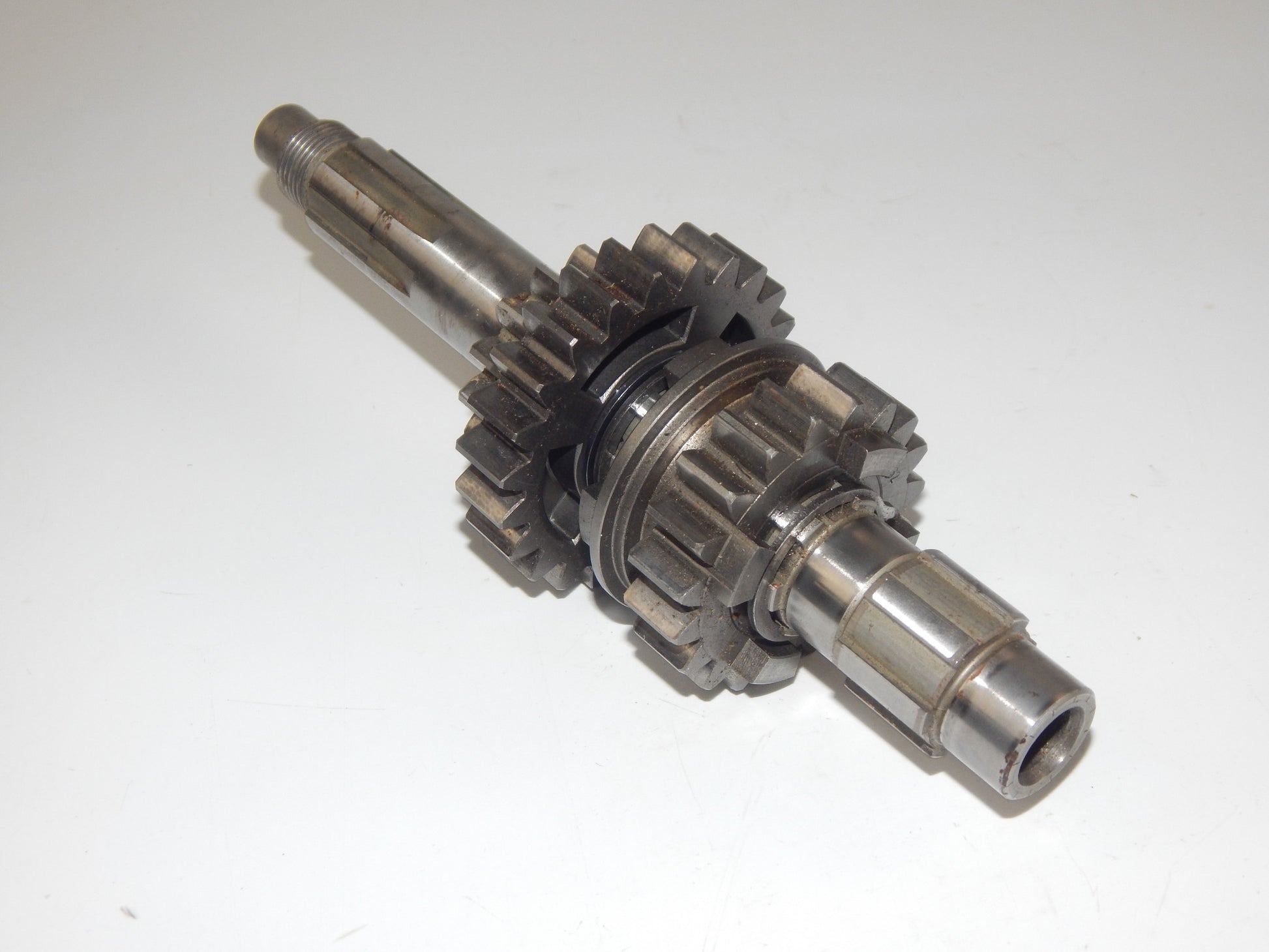 KTM 1998-03 250 380 SX 300 MXC TRANSMISSION GEARBOX MAINSHAFT 3rd Gear 19T 462 - MotoRaider