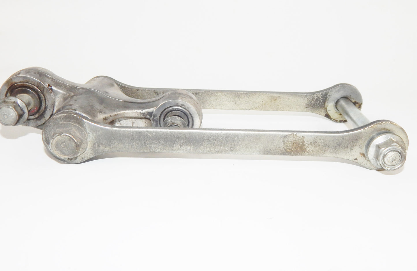 1994 SUZUKI BANDIT GSF400 REAR SHOCK CUSHION LINKCAGE LEVER SET CPL. 62600-33871 - MotoRaider