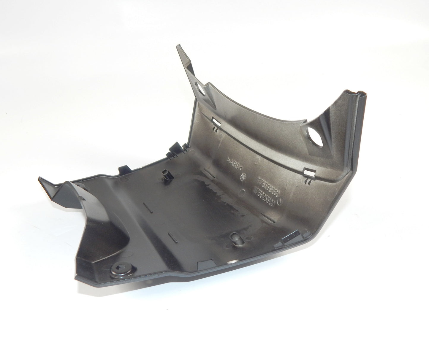 PEUGEOT LOWER REAR PLASTIC COVER PANEL 766990NK 52253 1176699000  1176925900 - MotoRaider
