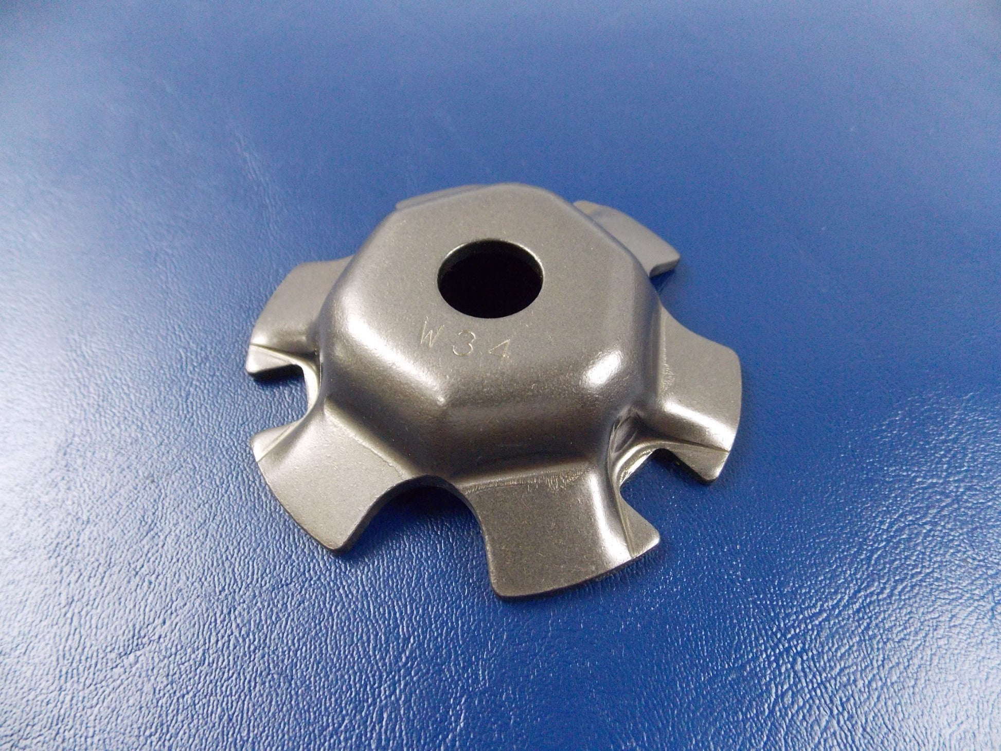 NOS OEM HONDA 1991-2001 NH100/90 SA100 SJ100  RAMP PLATE  22131-GW3-900 - MotoRaider