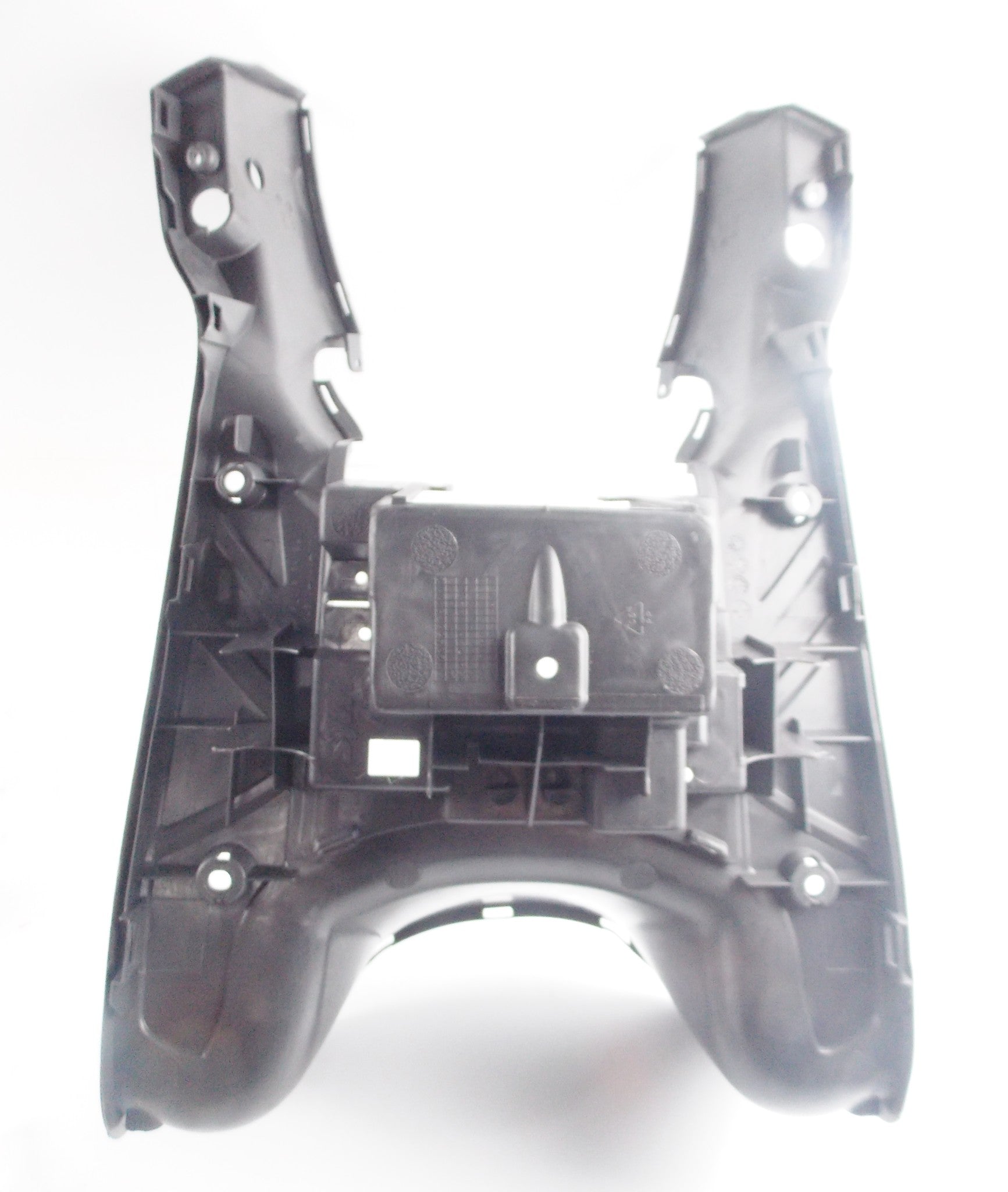 PEUGEOT SYM HDR125 FLOOR PANEL COUNTER SHIELD 801225N | SYM 64310-HHA-0000 - MotoRaider