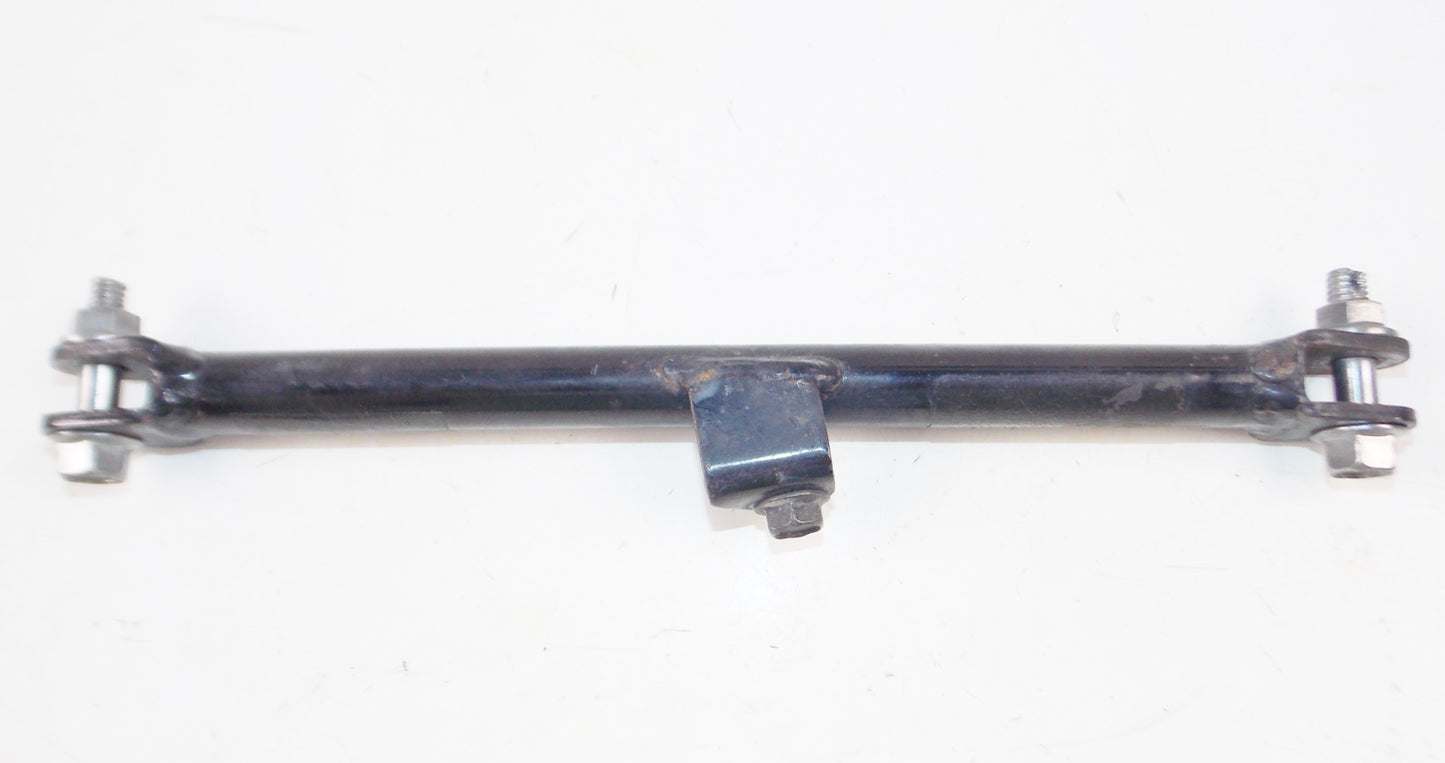1994-1995 YAMAHA FZR 600R REAR WHEEL BRAKE PLATE ARM STAY - MotoRaider