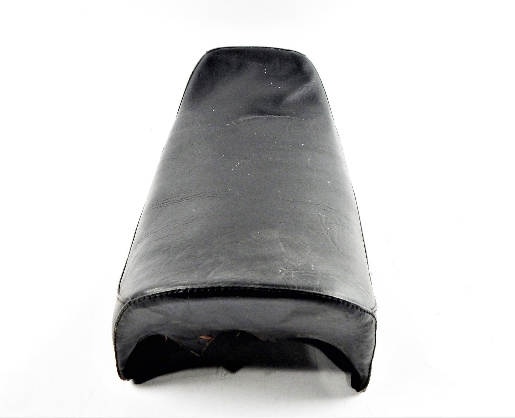 GA-MAN YAMAHA BLACK SADDLE SEAT L=22" W=10" CAFÉ RACER RD VINTAGE ITALY - MotoRaider