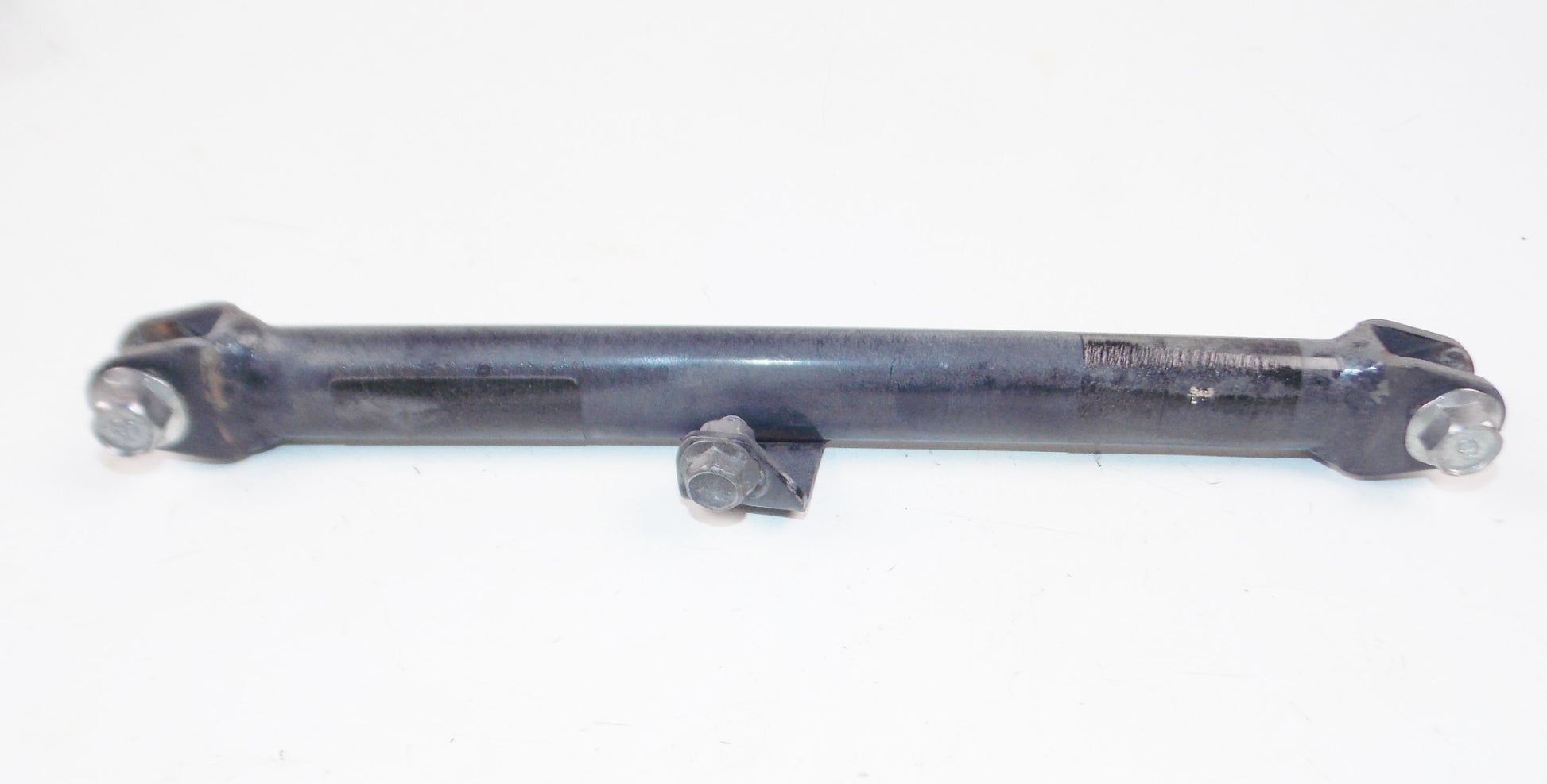 1994-1995 YAMAHA FZR 600R REAR WHEEL BRAKE PLATE ARM STAY - MotoRaider