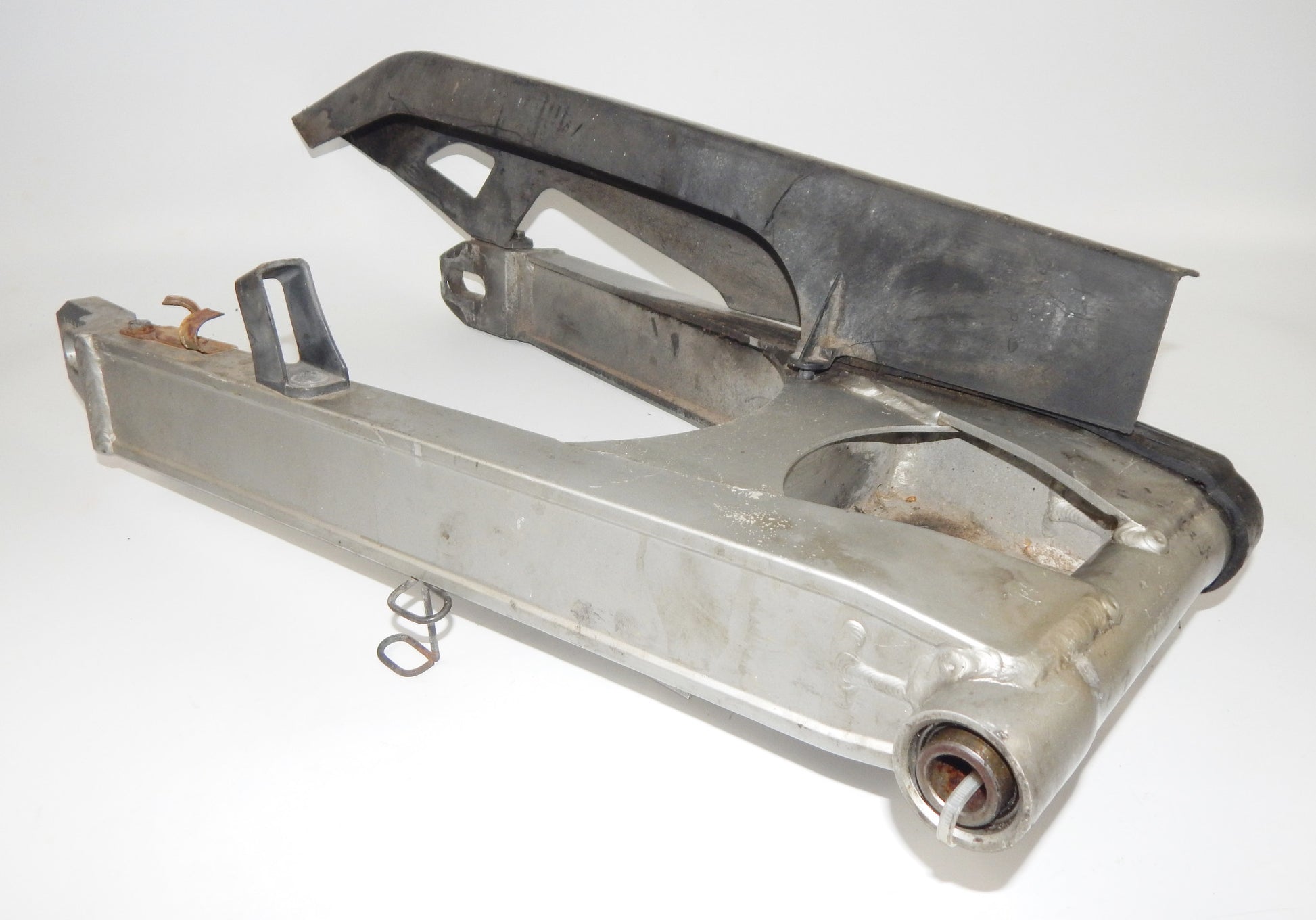 1989 KAWASAKI ZX 750 NINJA FRAME CHASSIS SWINGARM CHAIN PAD COVER GUARD VINTAGE - MotoRaider