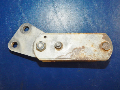 '70s HUSQVARNA CHAIN ROLLER GUIDE+REAR WHEEL BRAKE PLATE STAY BAR ANCHOR VINTAGE - MotoRaider