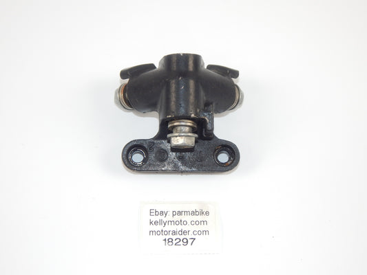 1986-1987 KAWASAKI GPX 750 HYDRAULIC DISC BRAKE HOSE CONNECTOR JUNCTION VINTAGE - MotoRaider