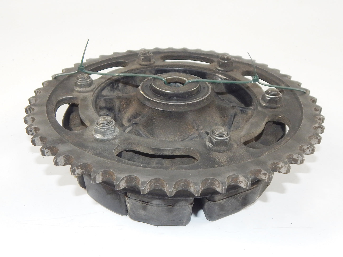 1989 KAWASAKI ZX 750 NINJA REAR WHEEL CUSHION PLATE CARRIER DRIVE SPROCKET 47T - MotoRaider