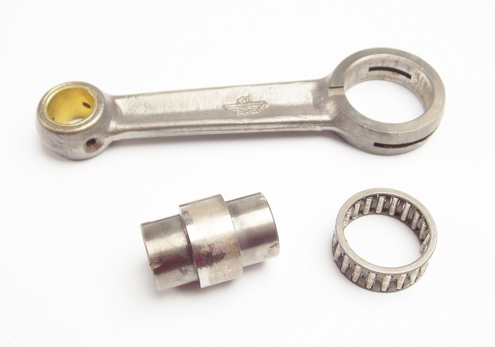 NOS MPM CONNECTING ROD+BEARING+PIN VESPA-APE 1954-1955 125-150 cc GITAN 48CC - MotoRaider
