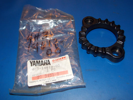 NOS YAMAHA 1980-1981 XS1100 EXHAUST RING NUT  4H3-14612 - MotoRaider