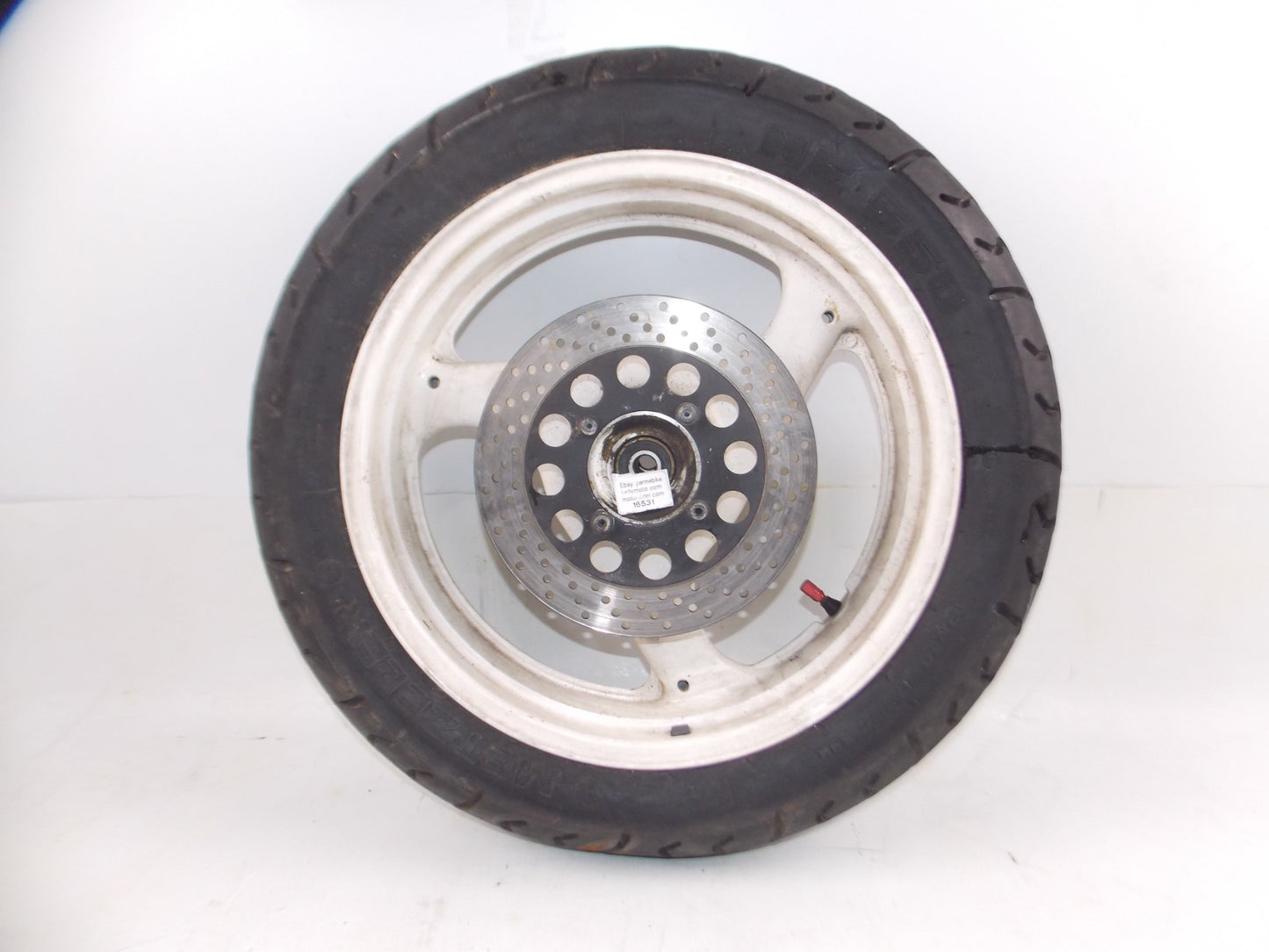 SUZUKI 750 SLINGSHOT 17" WHITE REAR WHEEL+BRAKE DISC ROTOR VINTAGE JAPAN - MotoRaider