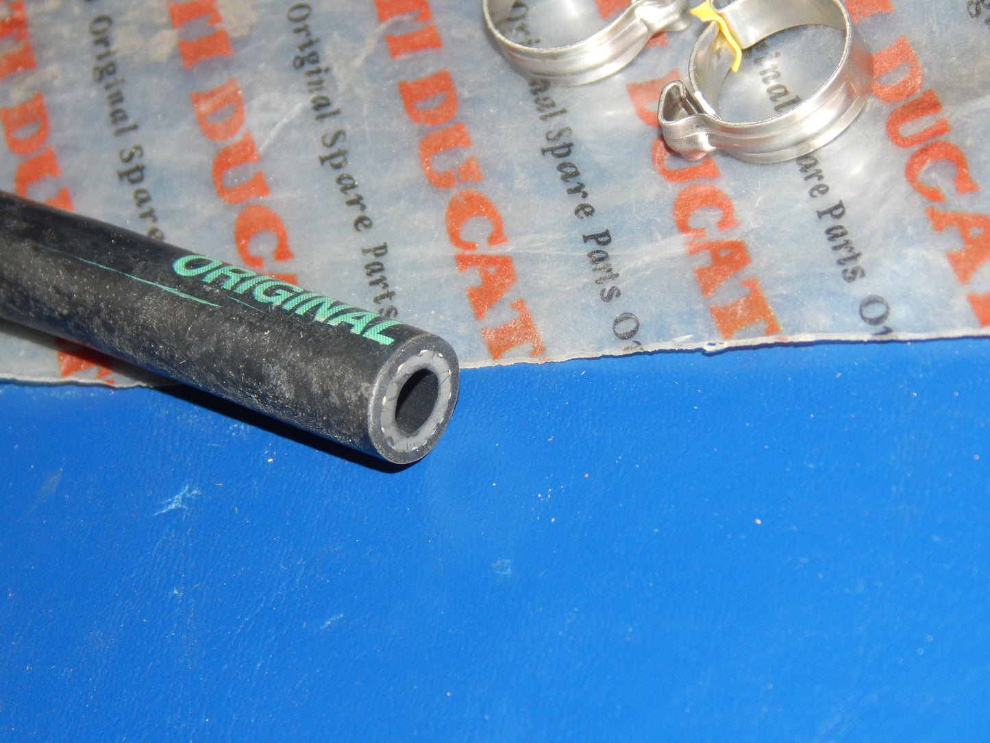 NOS DUCATI HOSE PIPE TUBE+CLAMPS L=200mm ID=6mm OD=13mm VINTAGE MONSTER PASO F1 - MotoRaider