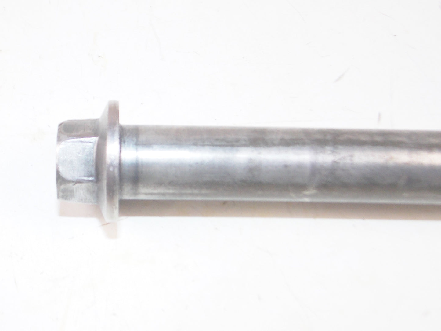 1994-1995 YAMAHA FZR 600R FRONT WHEEL PIN BOLT AXLE SPACER NUT - MotoRaider