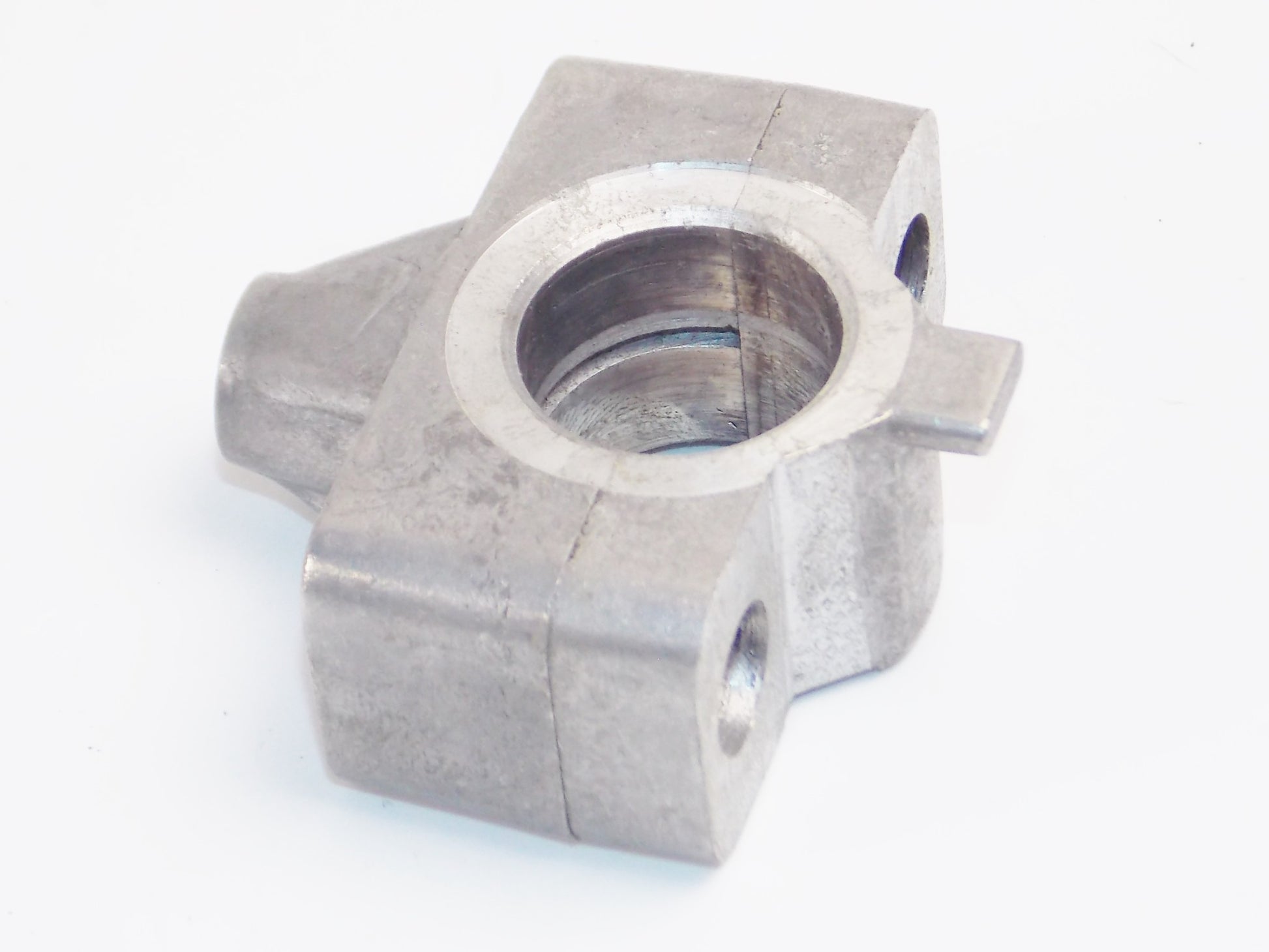 NOS OEM LAVERDA 1200 ENGINE MOTOR CAMSHAFT VALVE SUPPORT BLOCK MOUNT 21103356 - MotoRaider